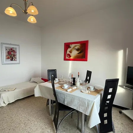 Апартаменты Via Xxv Aprile 4 Locali - Di Fronte Al Mare