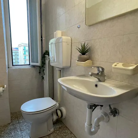 Via Xxv Aprile 4 Locali - Di Fronte Al Mare Marina dʼAndora